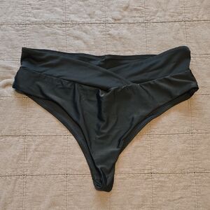 🍉Sporti Black Women's Swim Bottom🍉